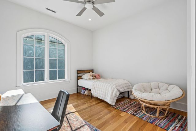 19 Krier Lane, Mount Pleasant, SC 29464