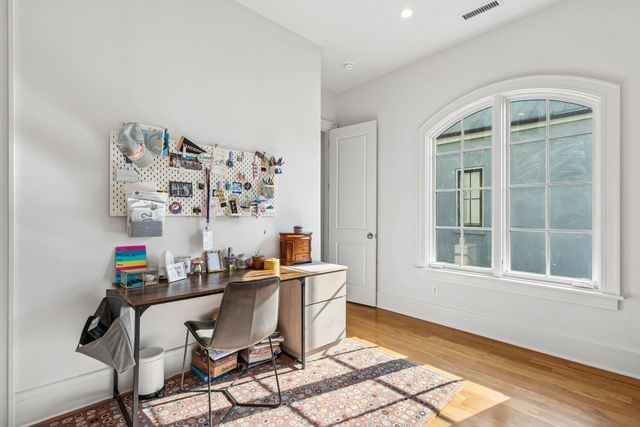 19 Krier Lane, Mount Pleasant, SC 29464