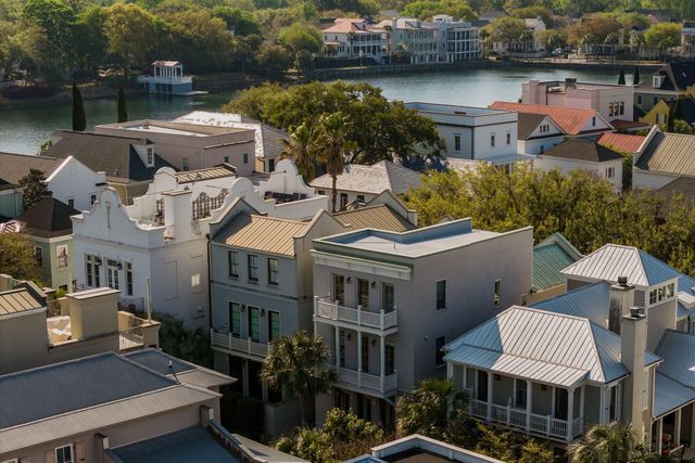 19 Krier Lane, Mount Pleasant, SC 29464