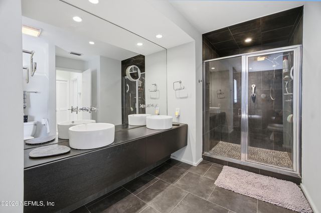 94 PLAYERS CLUB VILLAS Road, Ponte Vedra Beach, FL 32082