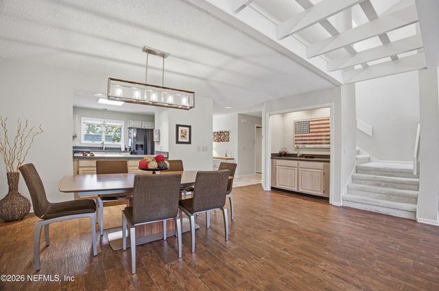 94 PLAYERS CLUB VILLAS Road, Ponte Vedra Beach, FL 32082