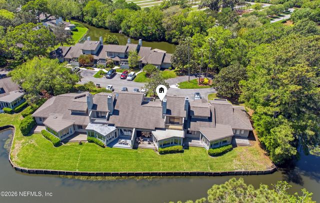 94 PLAYERS CLUB VILLAS Road, Ponte Vedra Beach, FL 32082