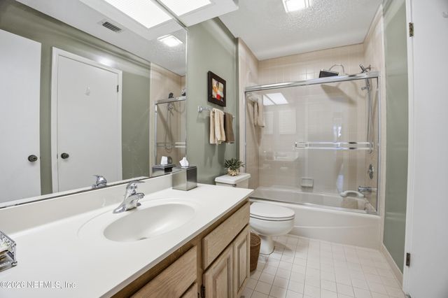 94 PLAYERS CLUB VILLAS Road, Ponte Vedra Beach, FL 32082