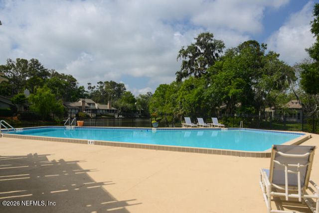 94 PLAYERS CLUB VILLAS Road, Ponte Vedra Beach, FL 32082