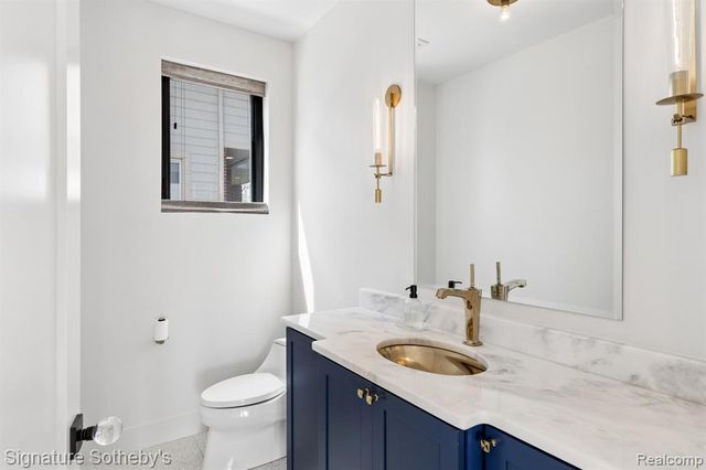 832 Humphrey Avenue, Birmingham, MI 48009
