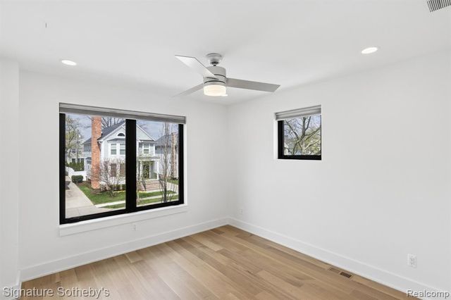 832 Humphrey Avenue, Birmingham, MI 48009