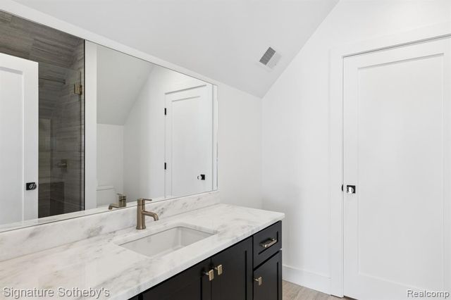 832 Humphrey Avenue, Birmingham, MI 48009