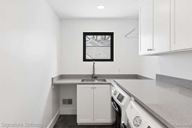 832 Humphrey Avenue, Birmingham, MI 48009