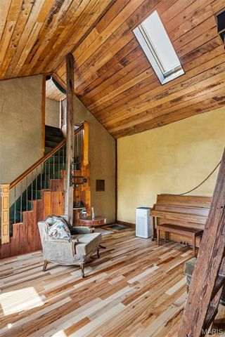 1871 Madison Street, St Louis, MO 63106