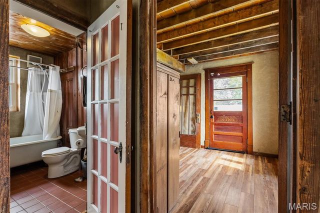 1871 Madison Street, St Louis, MO 63106