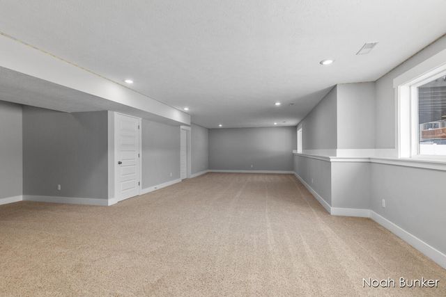 3857 Winsome Drive, Hudsonville, MI 49426