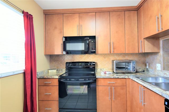 10350 IMPERIAL POINT DRIVE W 13, Largo, FL 33774