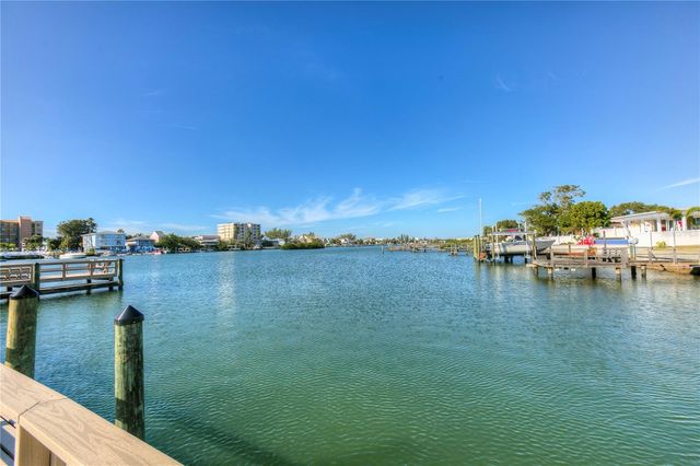 10350 IMPERIAL POINT DRIVE W 13, Largo, FL 33774