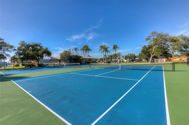 10350 IMPERIAL POINT DRIVE W 13, Largo, FL 33774