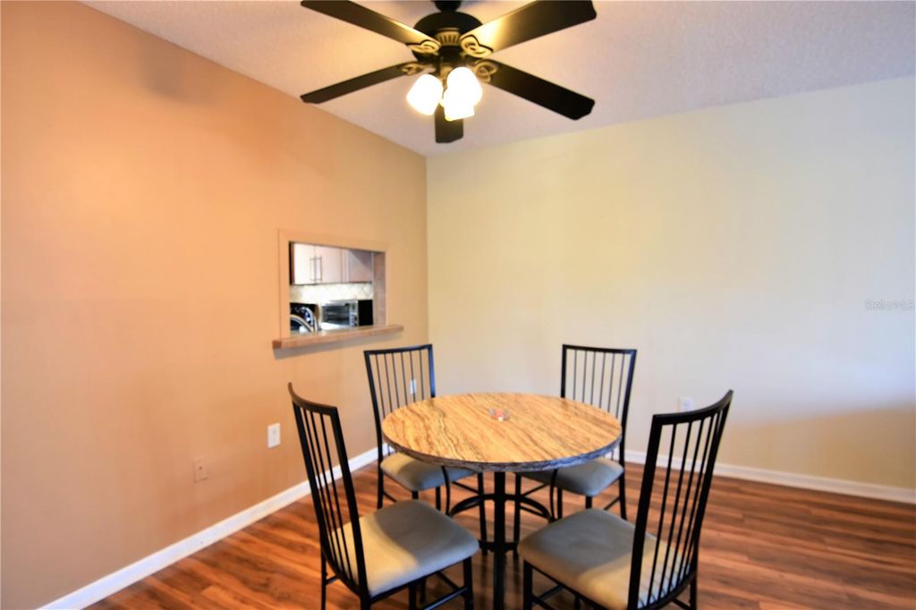 Image 8 of property listing at 10350 IMPERIAL POINT DRIVE W 13, Largo, FL 33774