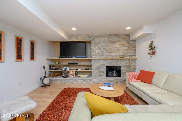 17 Tower Road, Long Branch, NJ 07740