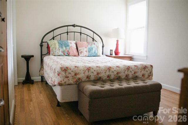 1086 Carters Ridge Road, Spruce Pine, NC 28777