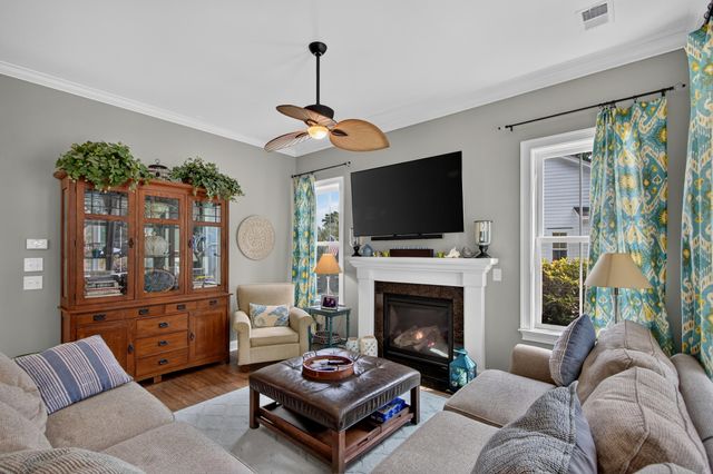 1395 Crane Creek Drive, Mount Pleasant, SC 29466