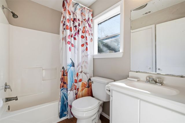 3804 Colcord Avenue, Waco, TX 76707