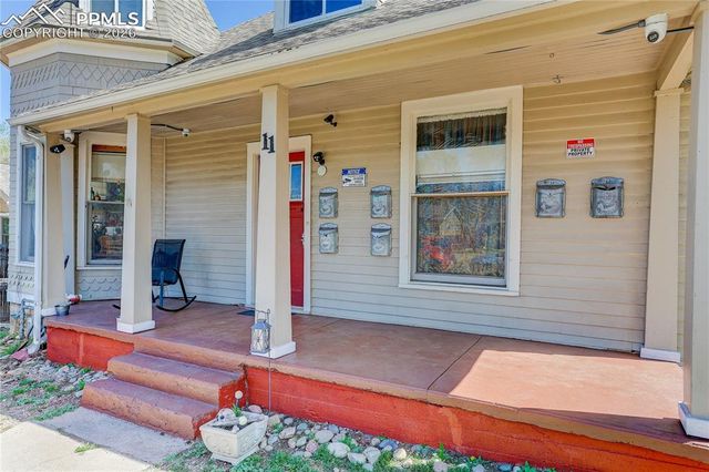 11 Bonfoy Avenue, Colorado Springs, CO 80909