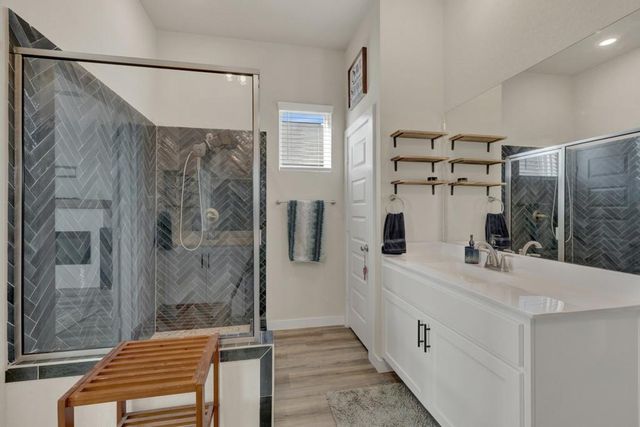 1940 Colonial Ave, New Braunfels, TX 78130