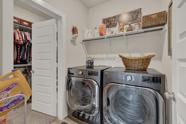 1940 Colonial Ave, New Braunfels, TX 78130