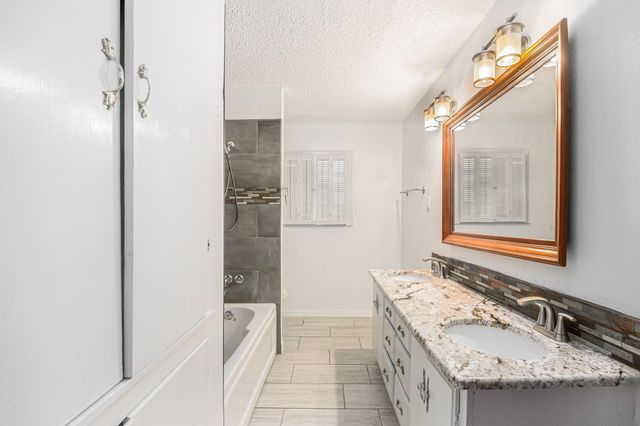 1813 Brook Hollow Drive, Fort Worth, TX 76114