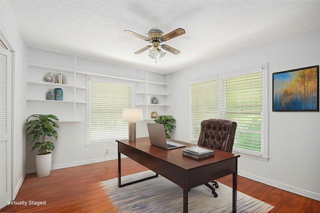 1813 Brook Hollow Drive, Fort Worth, TX 76114