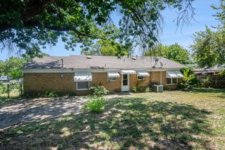 1813 Brook Hollow Drive, Fort Worth, TX 76114