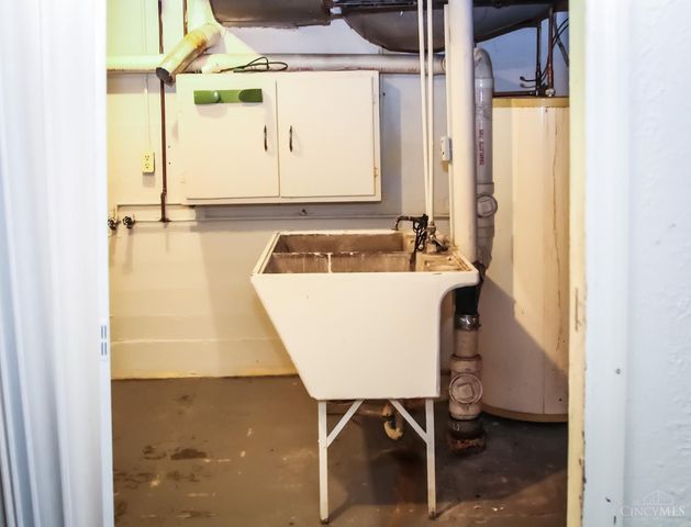 2424 Banning Road, Colerain Twp, OH 45239