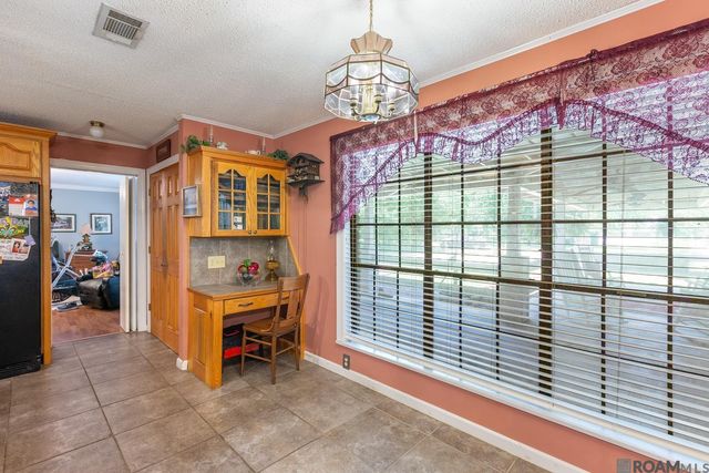1763 Rosemont Dr, Baton Rouge, LA 70808