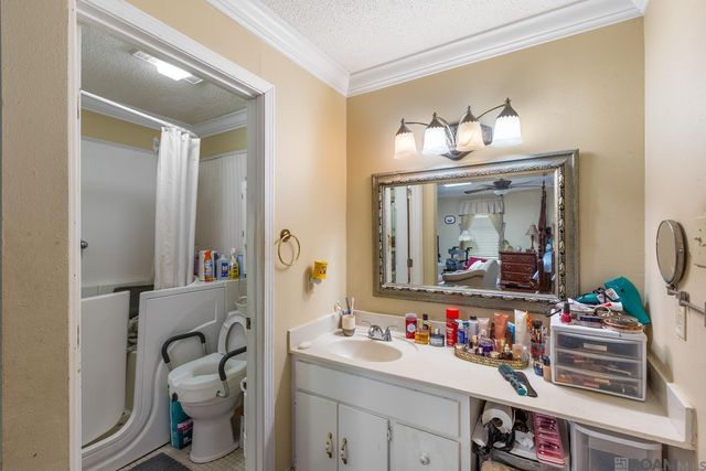 1763 Rosemont Dr, Baton Rouge, LA 70808