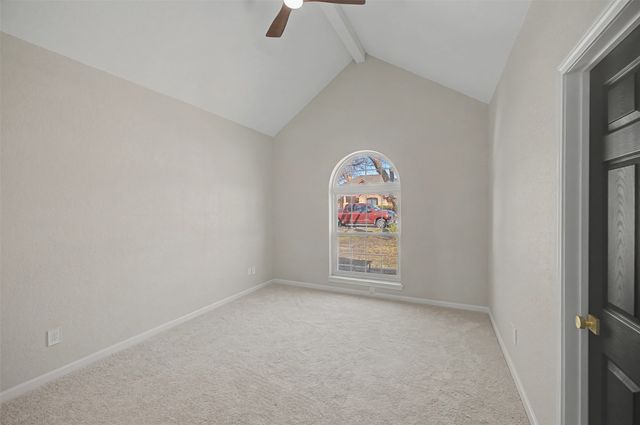 3655 Snow Creek Drive, Fort Worth, TX 76008