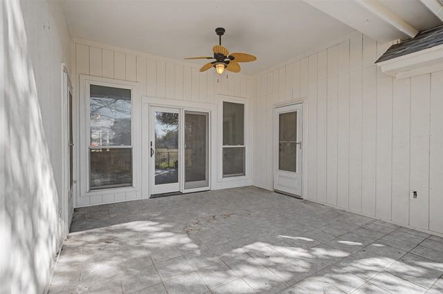 3655 Snow Creek Drive, Fort Worth, TX 76008