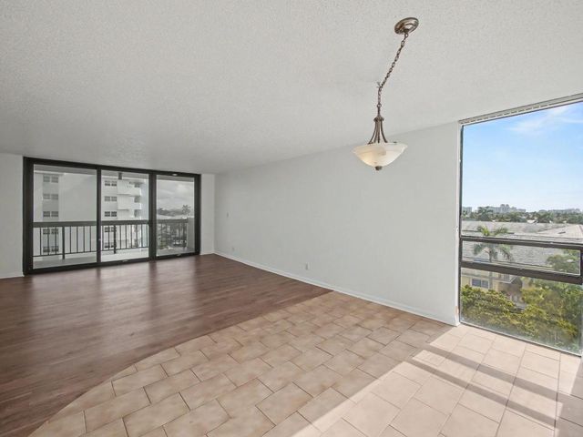 4800 Bayview Drive 606, Fort Lauderdale, FL 33308