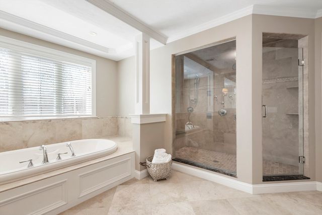 21 Stable Way, Medway, MA 02053