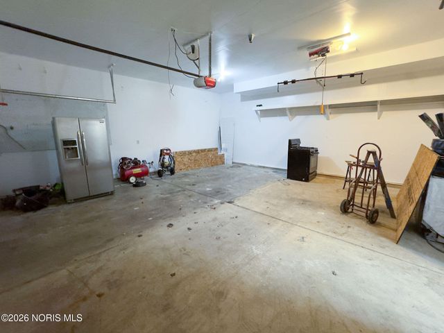 7659 Hickory Grove Road, Sylvania, OH 43560