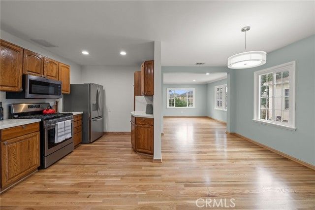 5229 E Walkerton, Long Beach, CA 90808