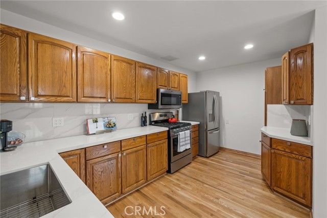 5229 E Walkerton, Long Beach, CA 90808