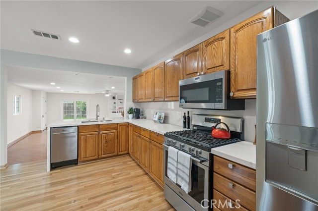 5229 E Walkerton, Long Beach, CA 90808