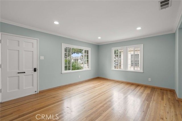 5229 E Walkerton, Long Beach, CA 90808