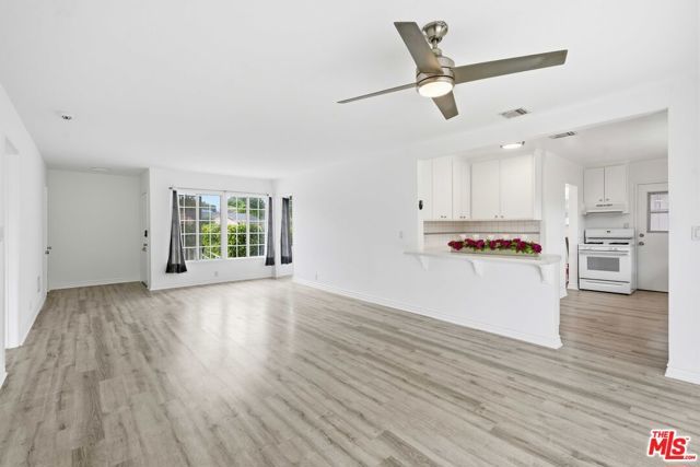 20531 Covello Street, Winnetka (los Angeles), CA 91306
