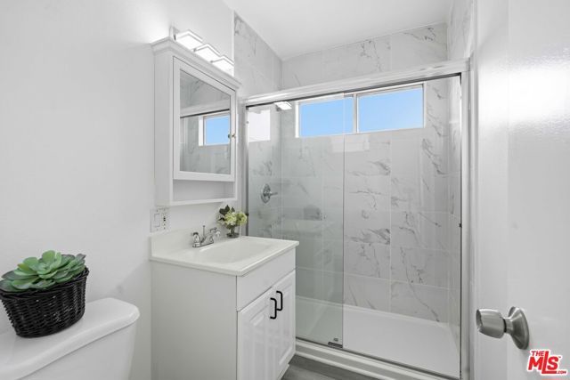 20531 Covello Street, Winnetka (los Angeles), CA 91306