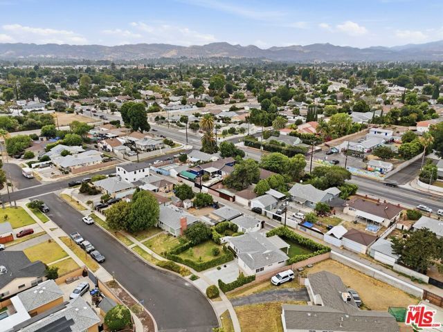 20531 Covello Street, Winnetka (los Angeles), CA 91306
