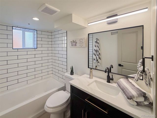 3060 W 55th Place, Denver, CO 80221