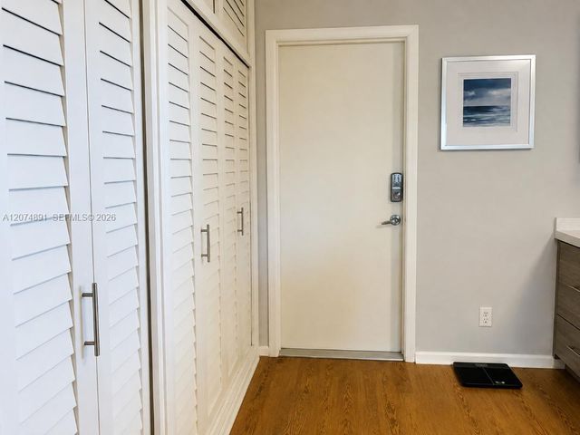 815 Middle River Drive 304, Fort Lauderdale, FL 33304