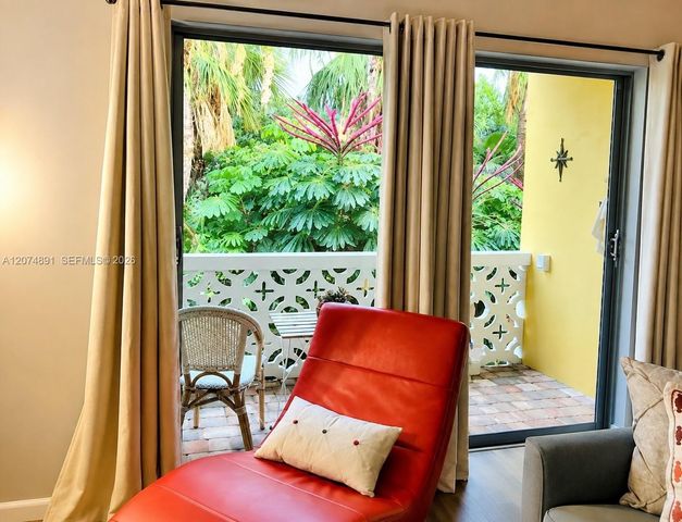 815 Middle River Drive 304, Fort Lauderdale, FL 33304
