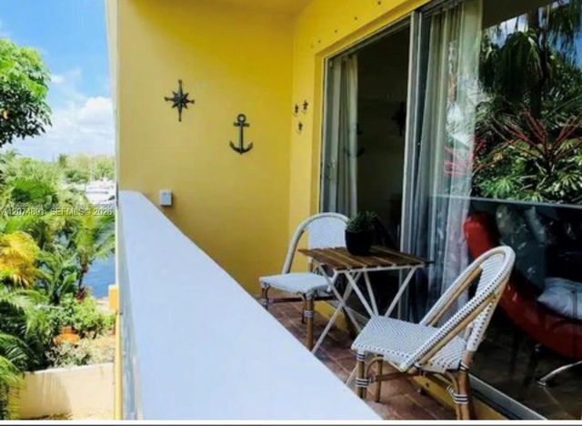 815 Middle River Drive 304, Fort Lauderdale, FL 33304