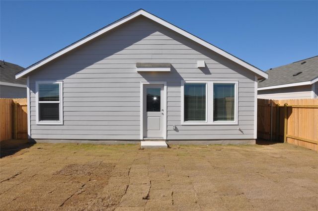 128 Hasty Heart CT, Jarrell, TX 76537