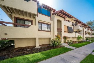 18120 Sundowner 1122, Canyon Country, CA 91387